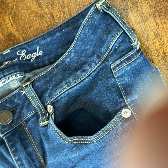 American Eagle outfitters size 8 jeans - Picture 7 of 16